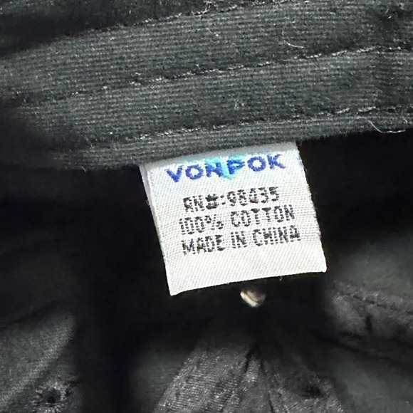 Sports Illustrated StrapBack Dad Hat Black/Red - Picture 5 of 5